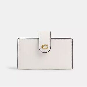 ‼️NEW Coach Chalk Leather Essential Multi Card Holder Wallet